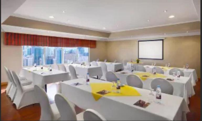 Al Safir Tower -